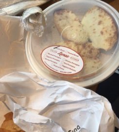 LenaÕs Italian Kitchen