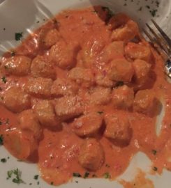 LuisaÕs Pizza And Pasta